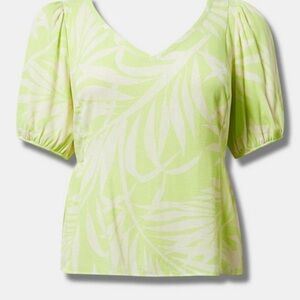 Torrid Size 0 L/12 Lime Green Puff Sleeve Top
